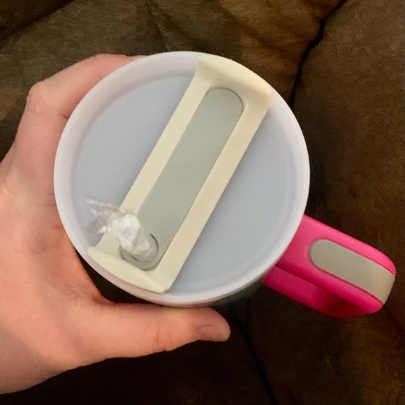 40oz tye-dye tumbler with lid - Picture 4 of 4